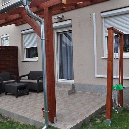 Gyorszem Apartman Eksteriør bilde